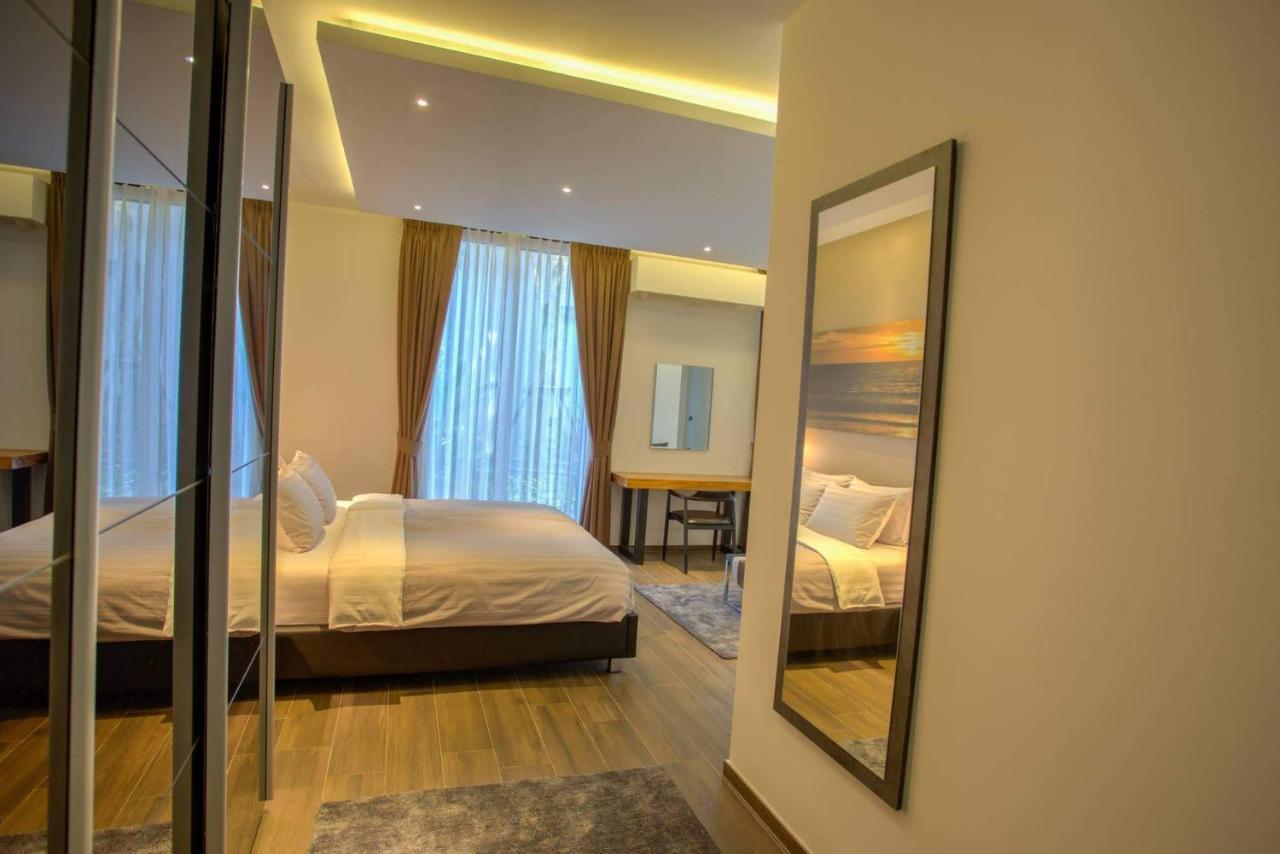 Aparthotel Ocean Rock Kalim Patong Exterior foto
